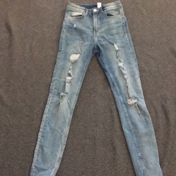 Distressed High Waisted Jeans - Picture 1 of 6